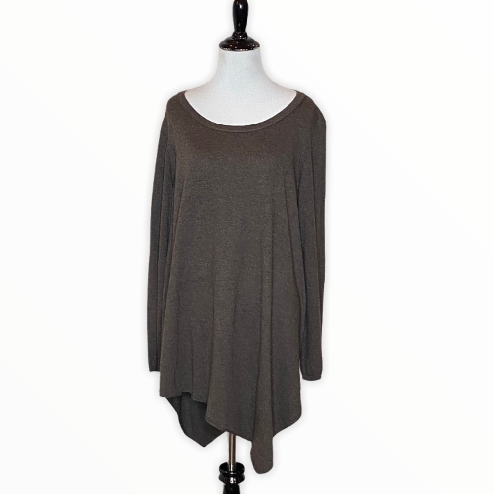 INAE collection chocolate Asymmetrical sweater L